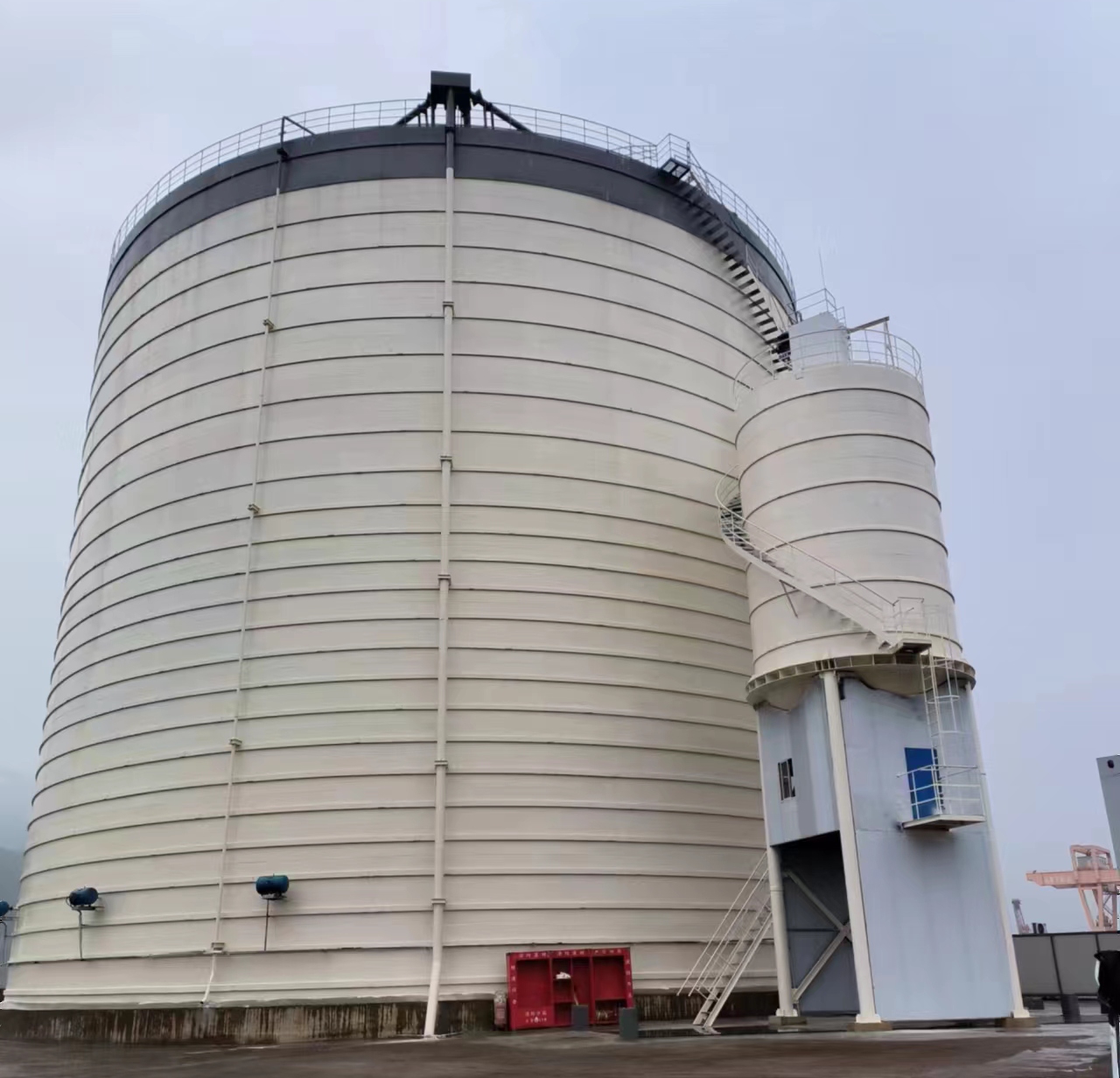 番禺10万吨水泥钢板库